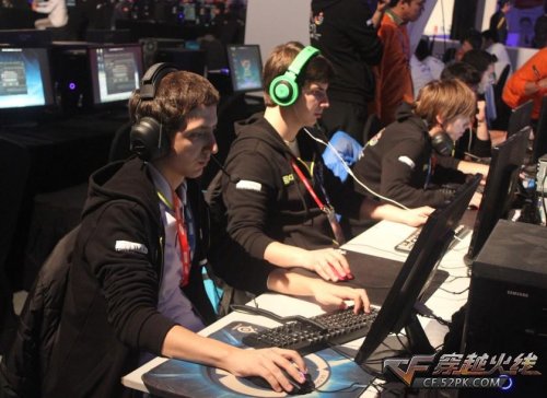 多热闹的补 多热闹的补